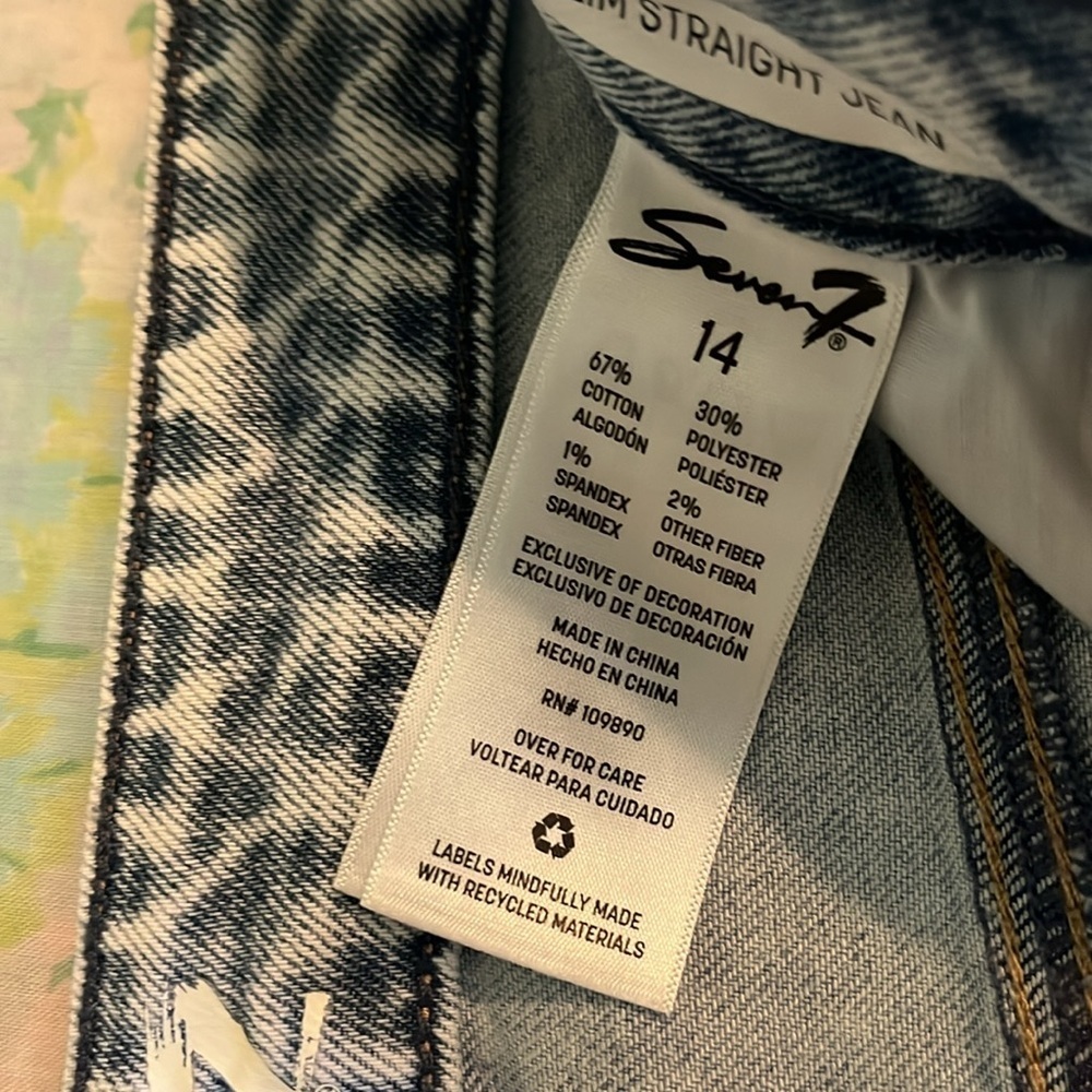 NWT Seven7 | High Rise Slim Straight Jean Plus Size 14 Lightwash 90s 80s - Picture 11 of 15